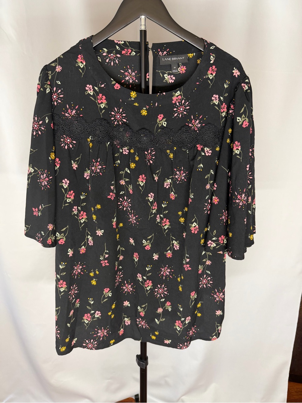 Lane Bryant Black Floral Lace Yoke Top with Pink & Yellow Flowers Blouse Women's